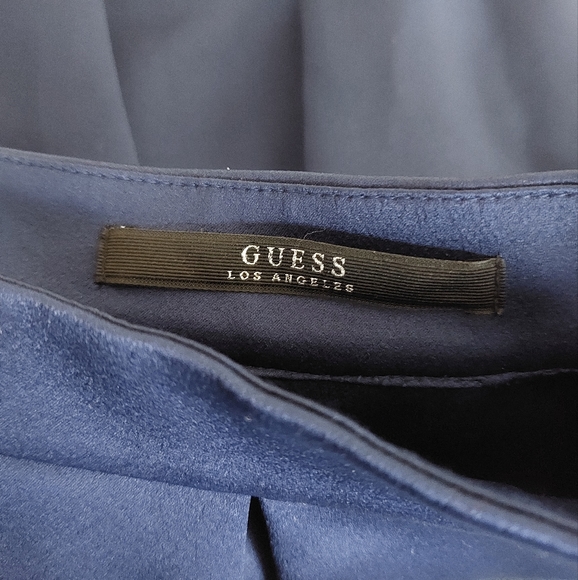 💥Host Pick💥Guess Size 27 " Waist S 8 UK Navy Pleated Front Skirt Side Zip - Picture 6 of 12